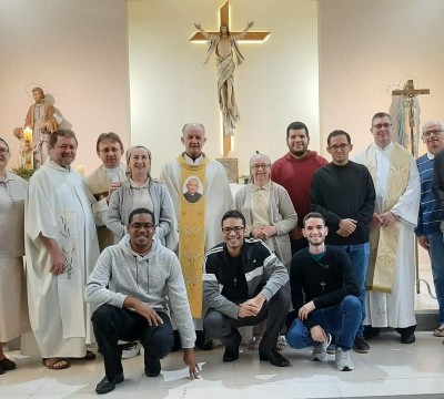 Celebração dos 25 anos de Canonização de São João Calábria pelo Brasil: Um Momento de Fé, Devoção e Comunhão