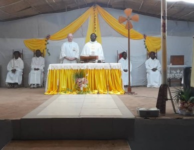 Primeira Semana Santa na Guiné-Bissau: Uma Jornada de Fé e Esperança
