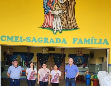 Visita do Delegado Pe. Jaime Bernardi à Creche Sagrada Família em Limoeiro-PE